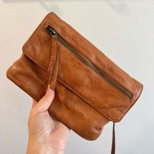 Day‎ & Mood Hazel Caramel Leather Crossbody Bag
